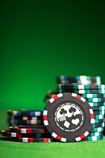 maplay789 app interface showing live betting markets and account dashboard